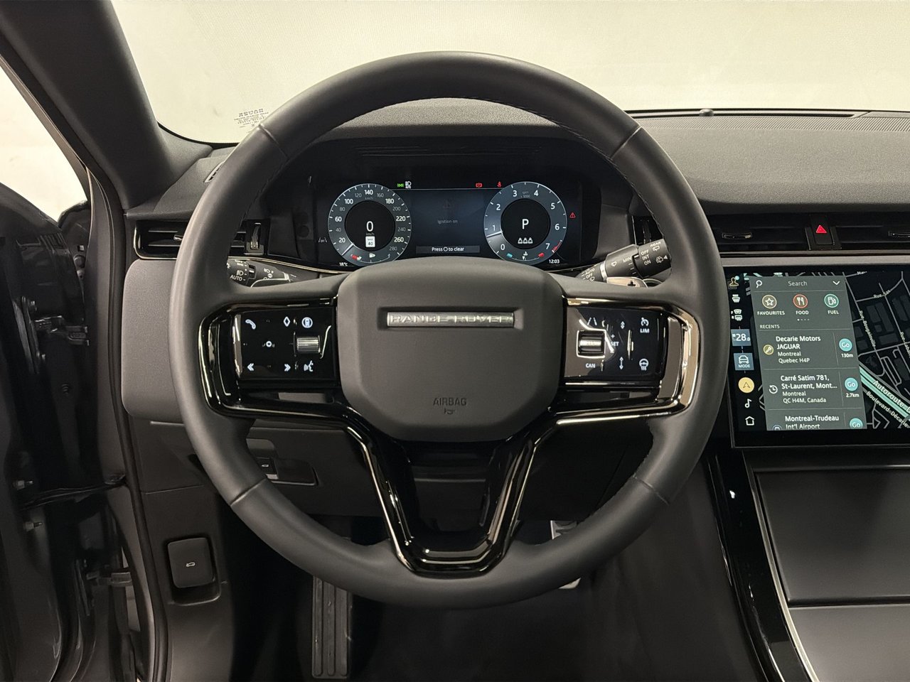 2024 Land Rover Range Rover Evoque P250 Dynamic SE-19