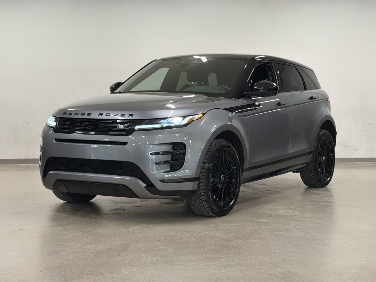 2024 Land Rover Range Rover Evoque P250 Dynamic SE-3