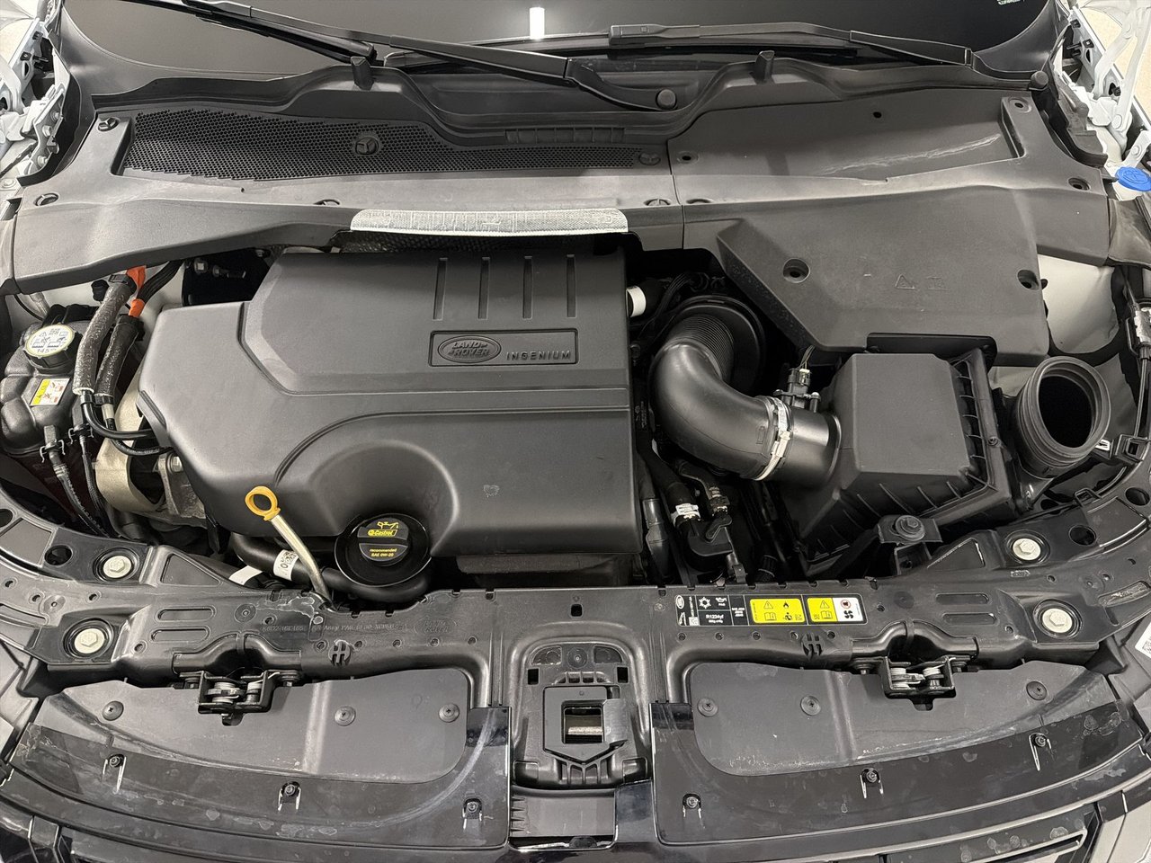 2024 Land Rover Range Rover Evoque P250 S-29