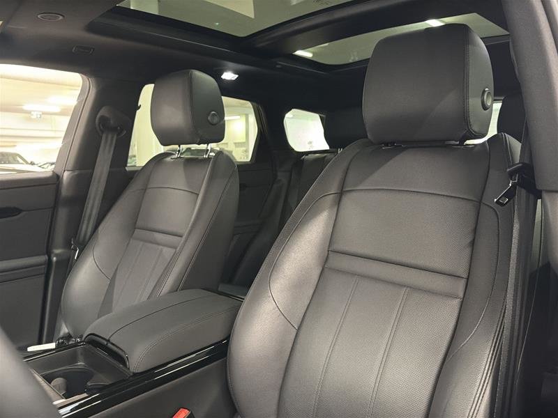 2025 Land Rover Range Rover Evoque P250 Dynamic SE-9