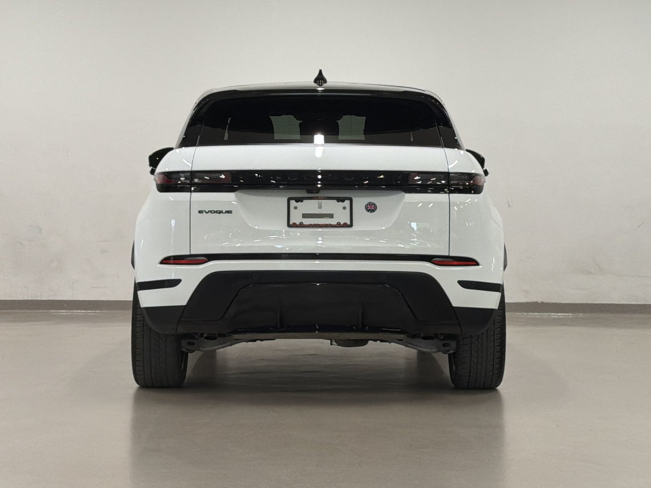 2025 Land Rover Range Rover Evoque P250 S-8