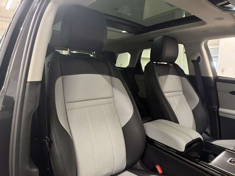 Land Rover Range Rover Evoque P250 Dynamic SE 2025-16