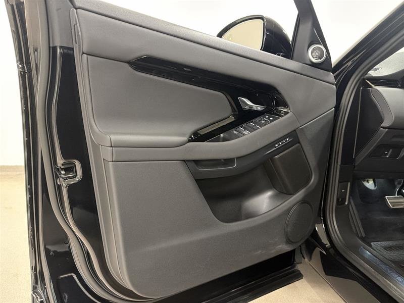 2026 Land Rover Range Rover Evoque P250 Dynamic SE *Ltd Avail*-6