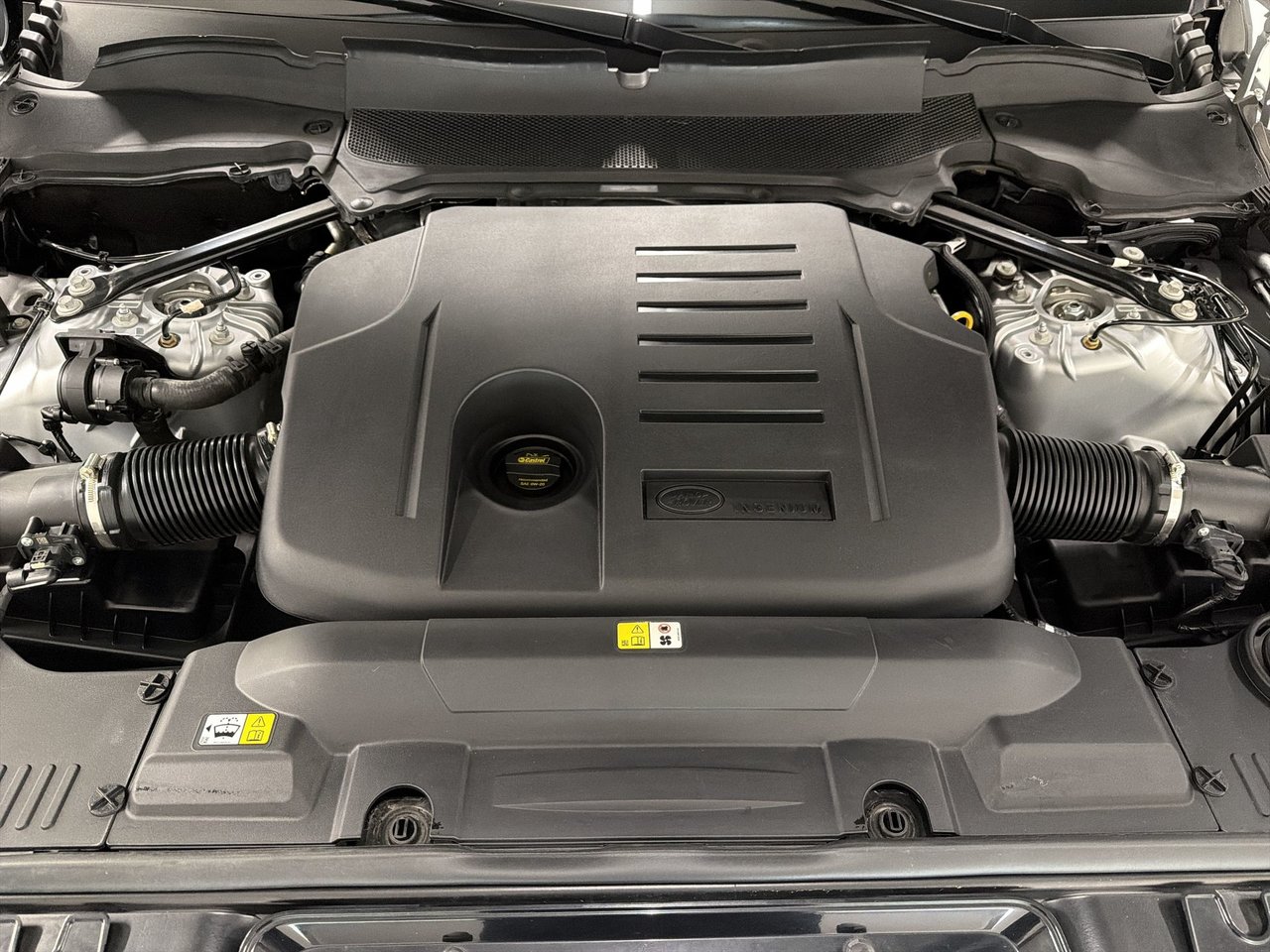 2022 Land Rover Range Rover Sport P360 HSE Silver-25