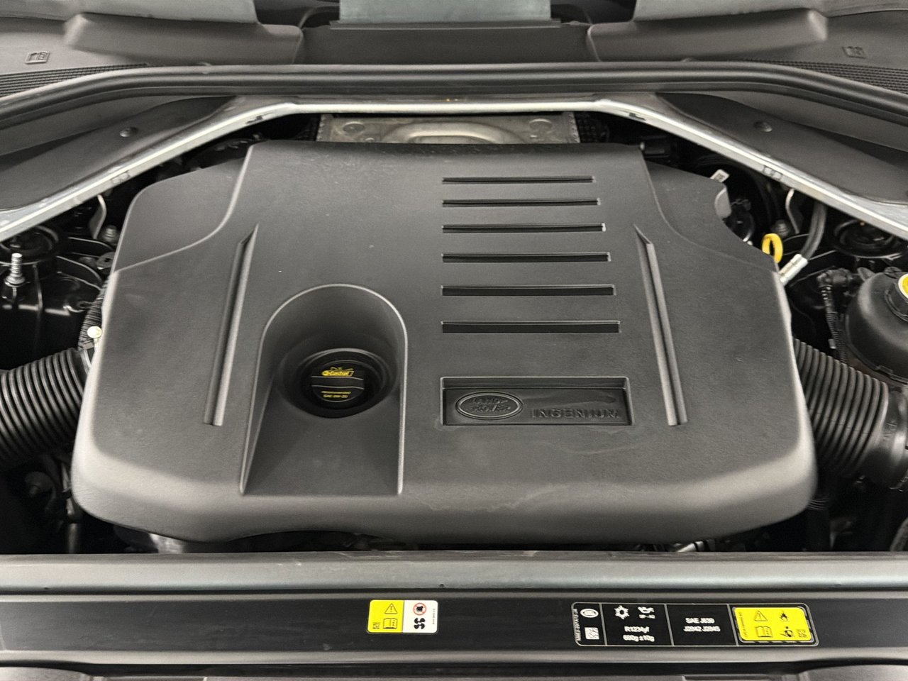 Land Rover Range Rover Sport Dynamic S 3.0L I6T MHEV (P400) 2023-25