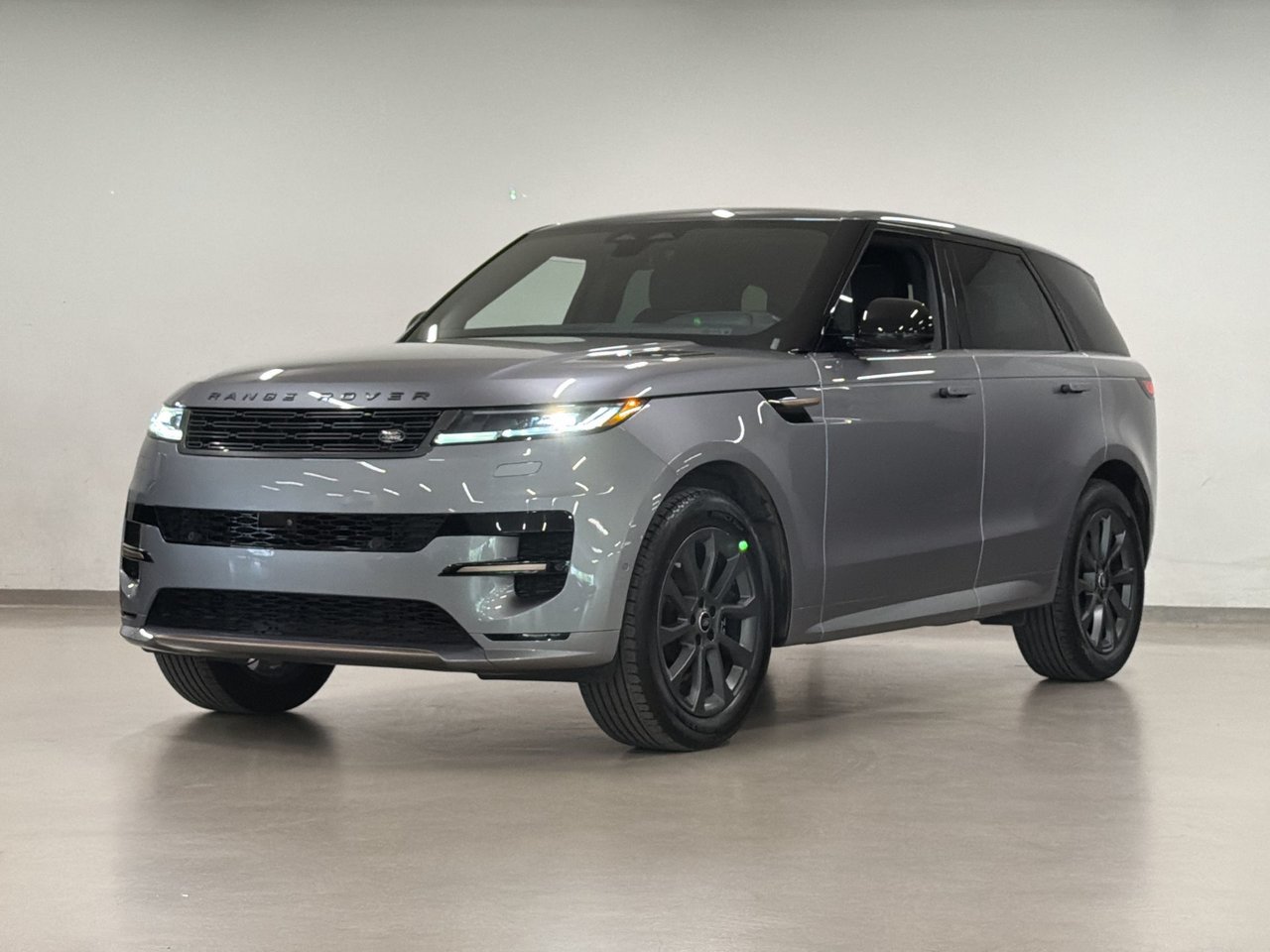 Land Rover Range Rover Sport P400 Dynamic SE 2024-3