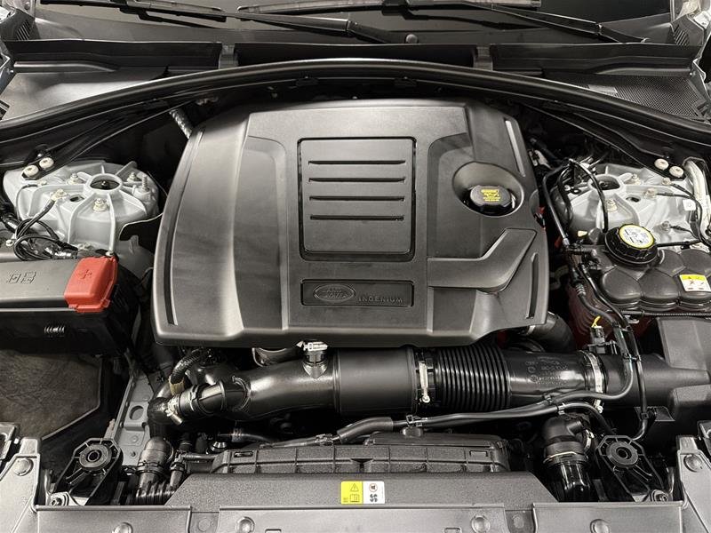 Land Rover Range Rover Velar P250 Dynamic SE 2024-18