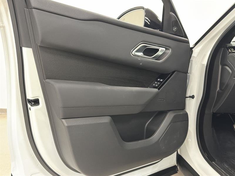 2025 Land Rover Range Rover Velar P250 Dynamic SE-7