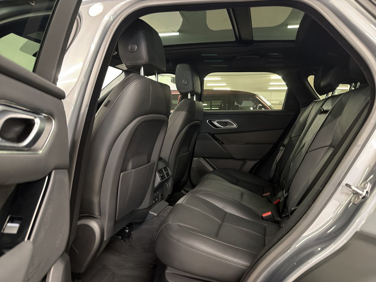 Land Rover Range Rover Velar P340 Dynamic SE 2025-20