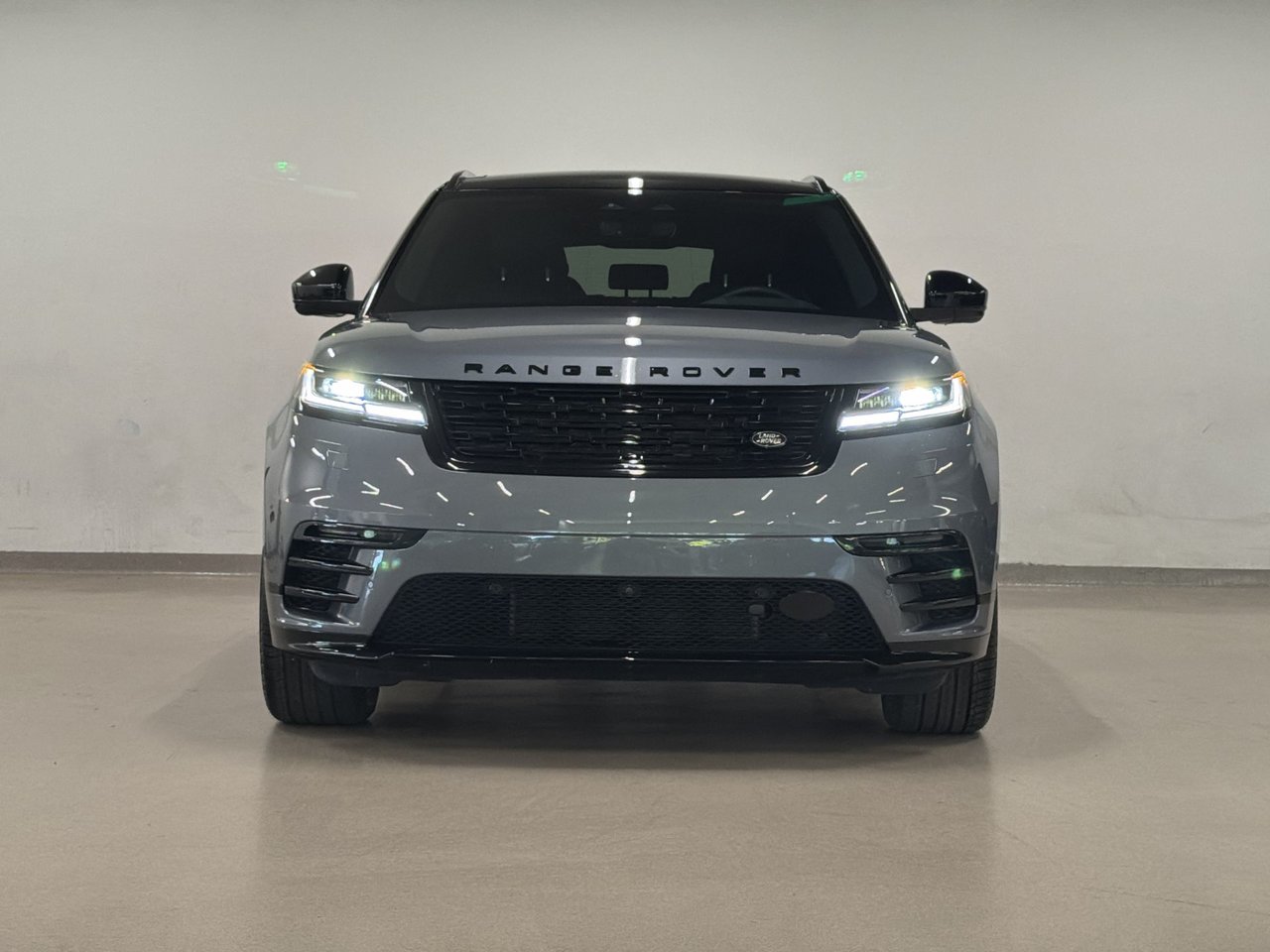 Land Rover Range Rover Velar P340 Dynamic SE 2025-8