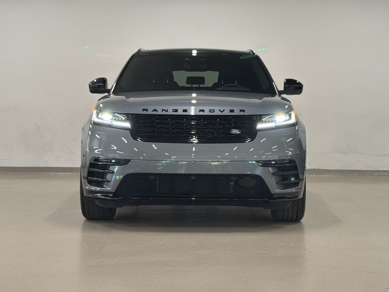 Land Rover Range Rover Velar P340 Dynamic SE 2025-2