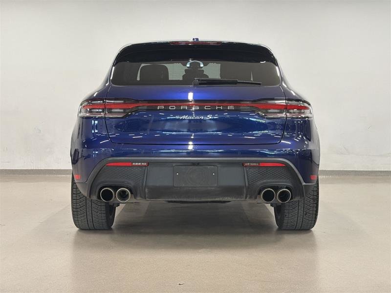2023 Porsche Macan S-4