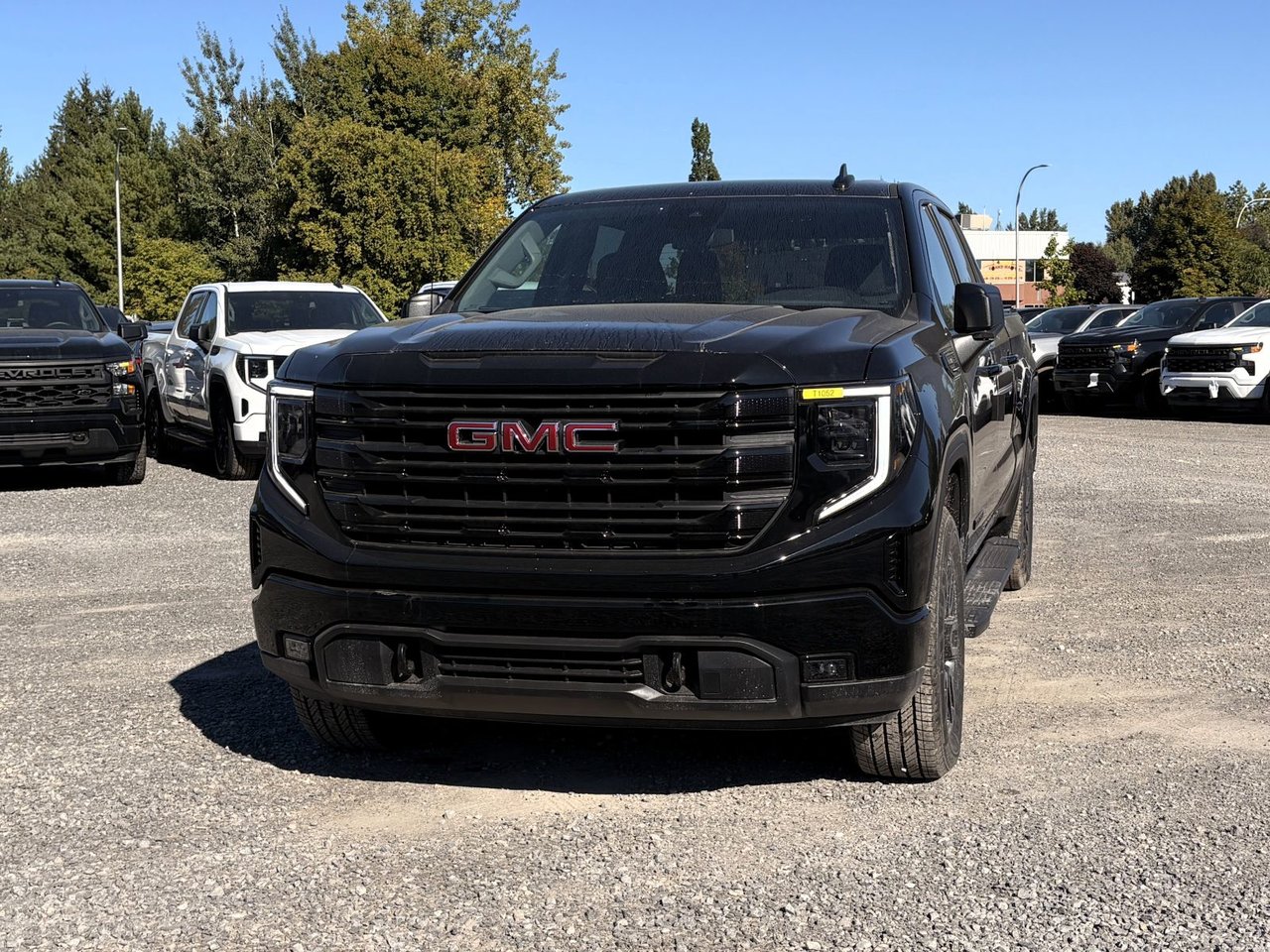 Onyx Black 2026 GMC Sierra 1500 Pickup Truck Four-Wheel Drive Automatic