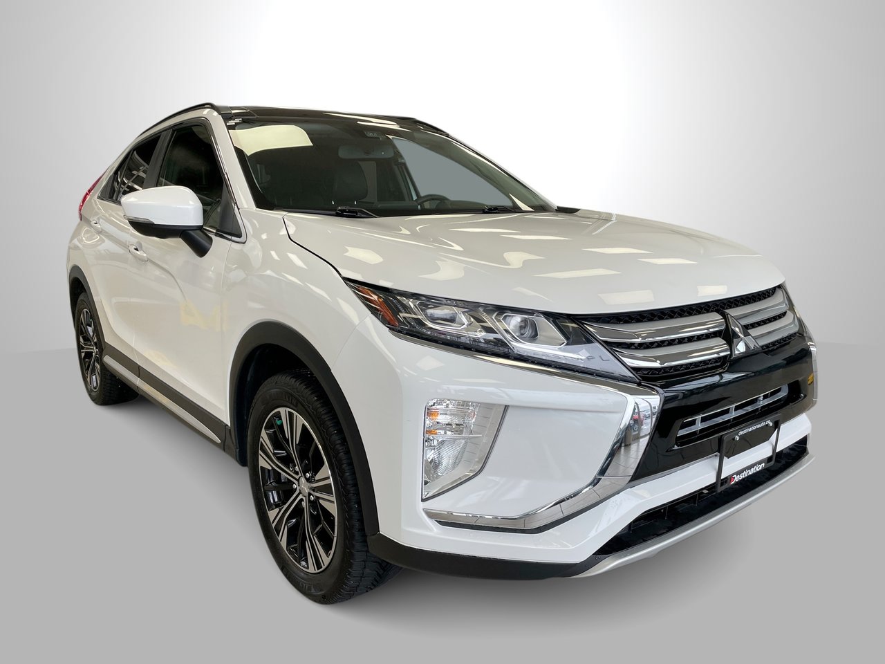 White 2018 Mitsubishi Eclipse Cross SUV / Crossover  