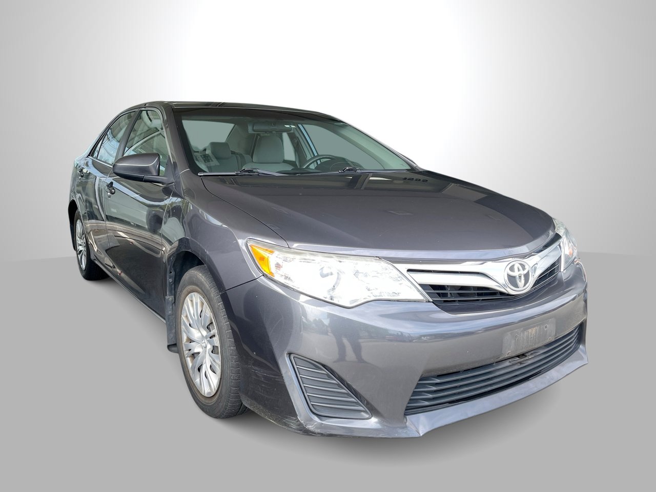 Gray 2012 Toyota Camry Sedan Front-Wheel Drive Automatic
