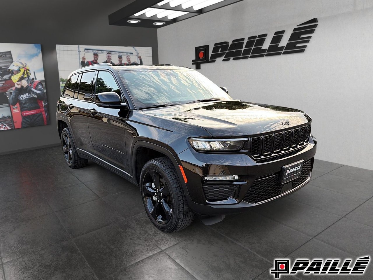 Black 2025 Jeep Grand Cherokee SUV / Crossover Four-Wheel Drive Automatic