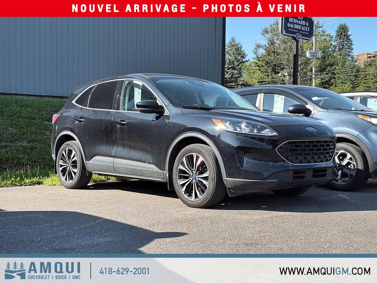  2022 Ford Escape SE AWD   