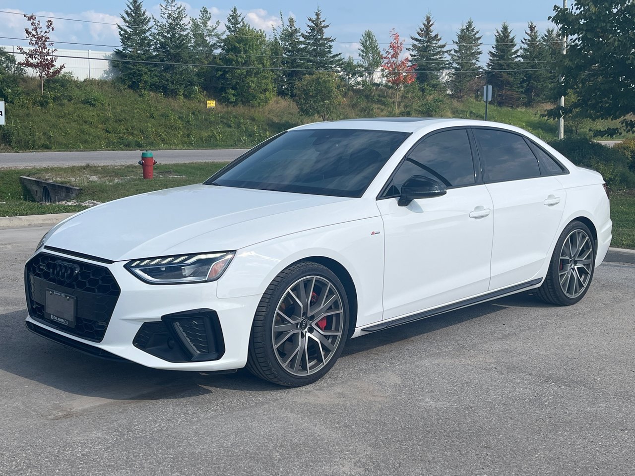 New 2023 Ibis white Audi Progressiv image 2
