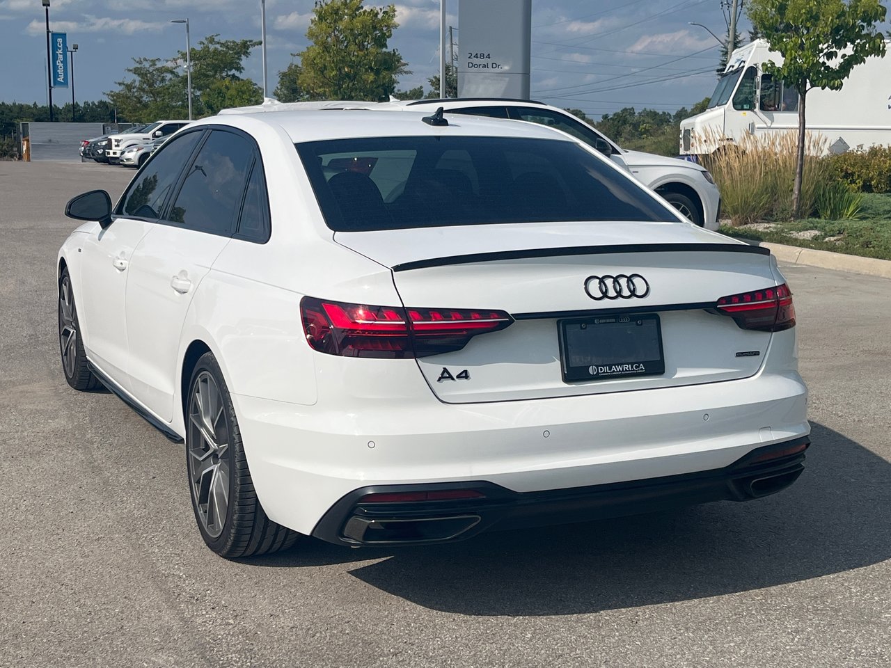 New 2023 Ibis white Audi Progressiv image 7