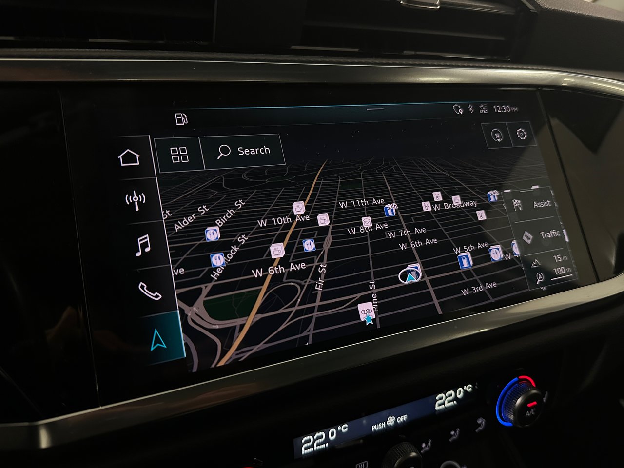 2021 Audi Q3 45 Technik, Vancouver, Cash