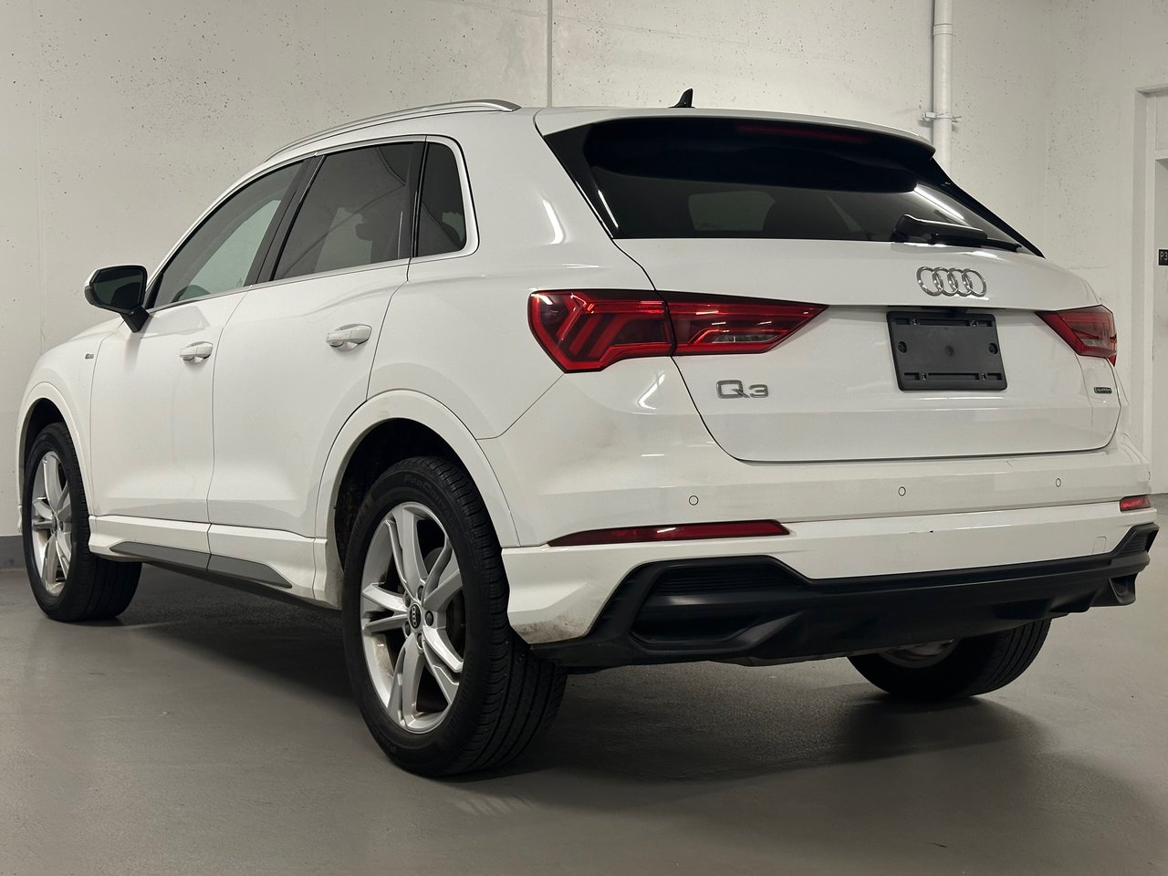 2021 Audi Q3 45 Technik, Vancouver, Cash