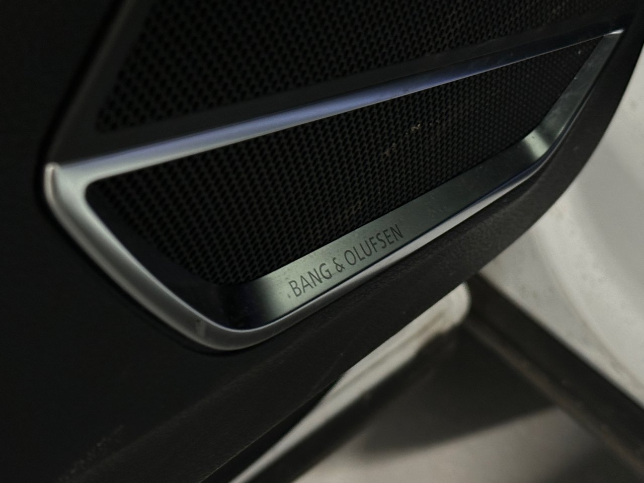 2021 Audi Q3 45 Technik, Vancouver, Cash