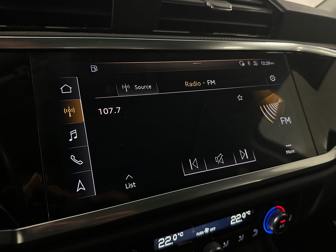 2021 Audi Q3 45 Technik, Vancouver, Cash