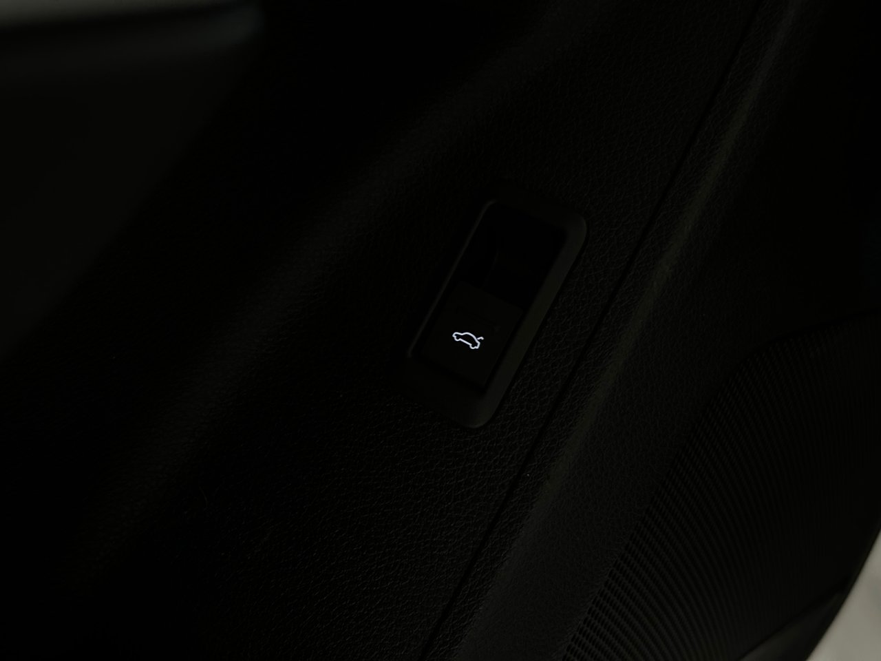 2022 Audi Q3 45 Komfort, Vancouver, Cash