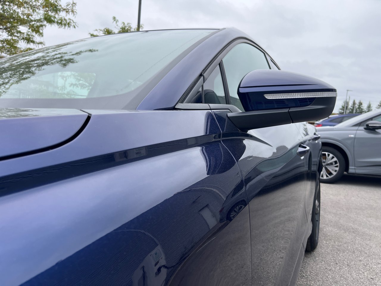 New 2023 Navarra blue metallic Audi 50 quattro image 24
