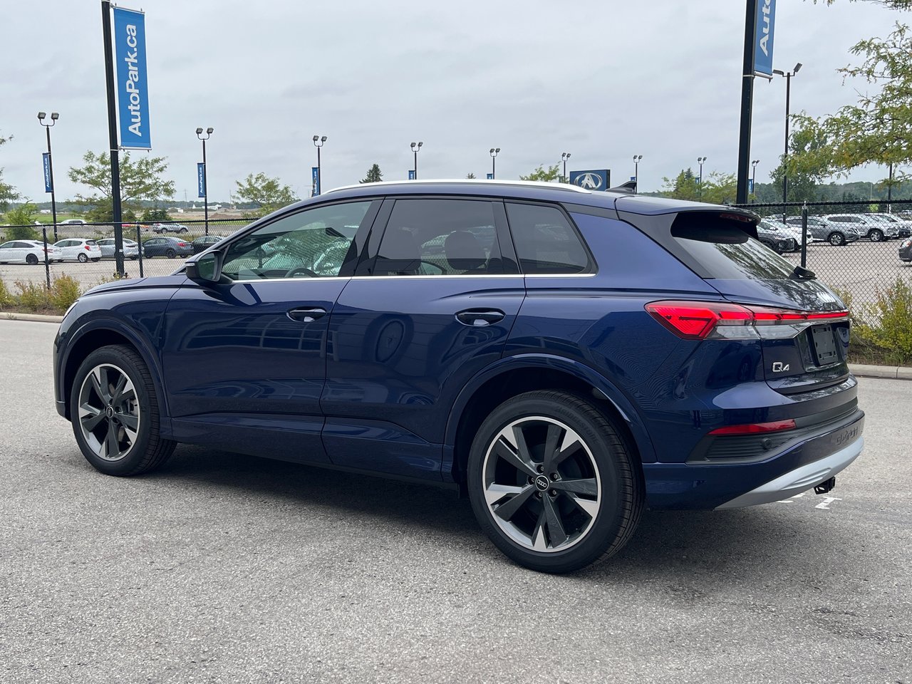 New 2023 Navarra blue metallic Audi 50 quattro image 5