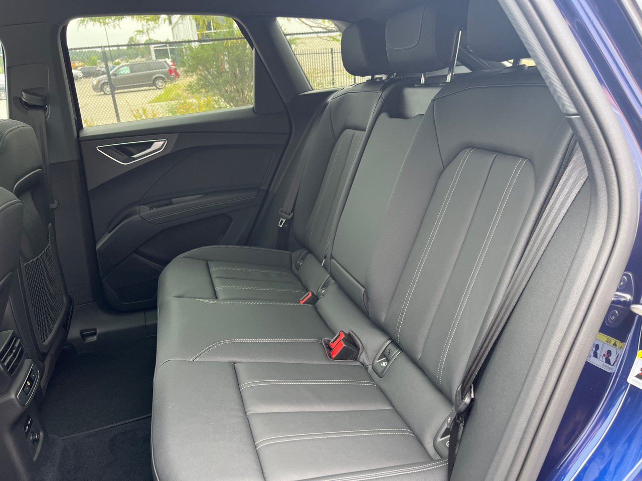 New 2023 Navarra blue metallic Audi 50 quattro image 39