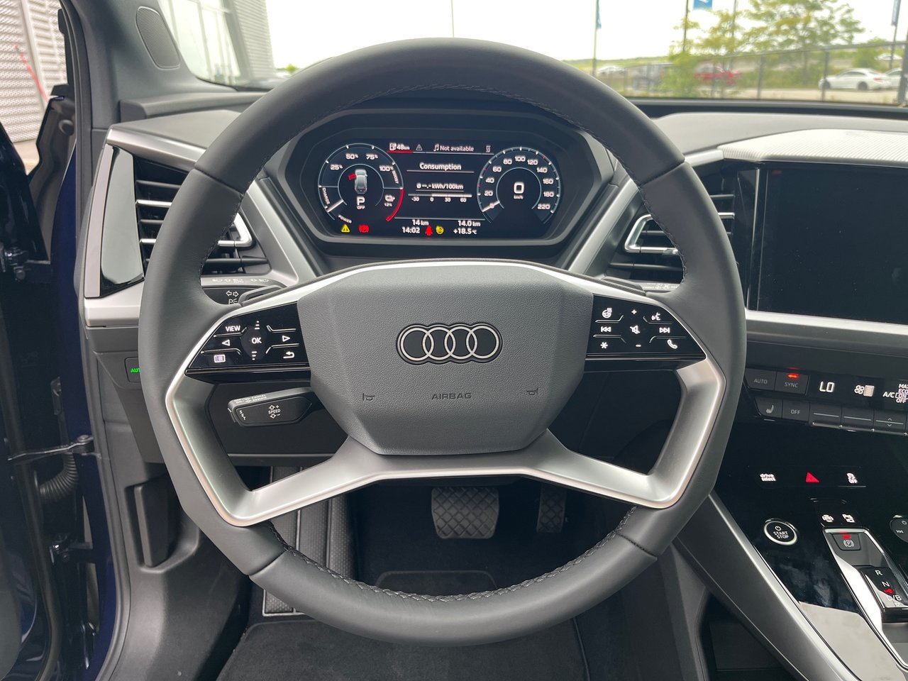 New 2023 Navarra blue metallic Audi 50 quattro image 29