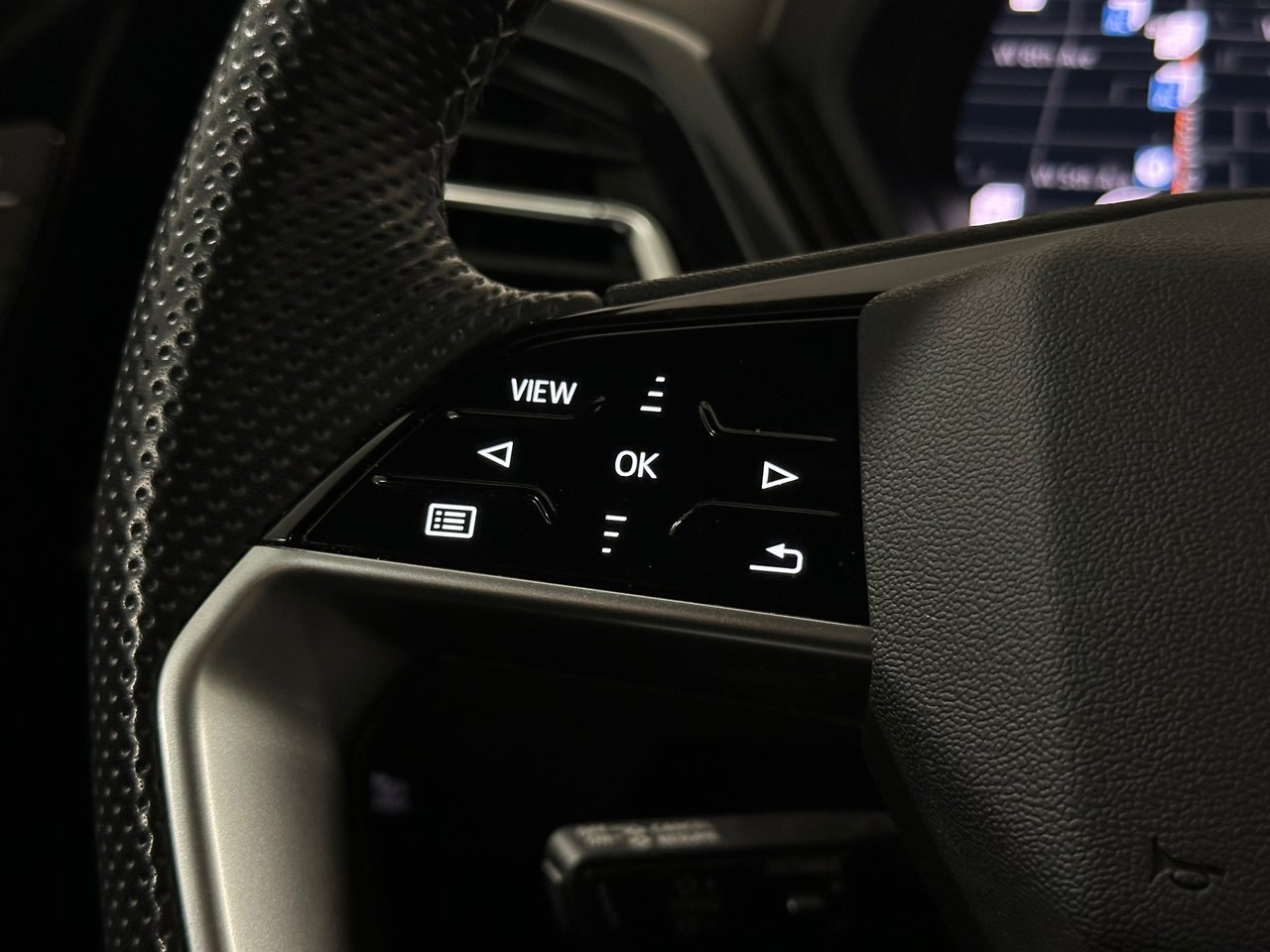 2023 Audi Q4 e-tron 50, Vancouver, Cash