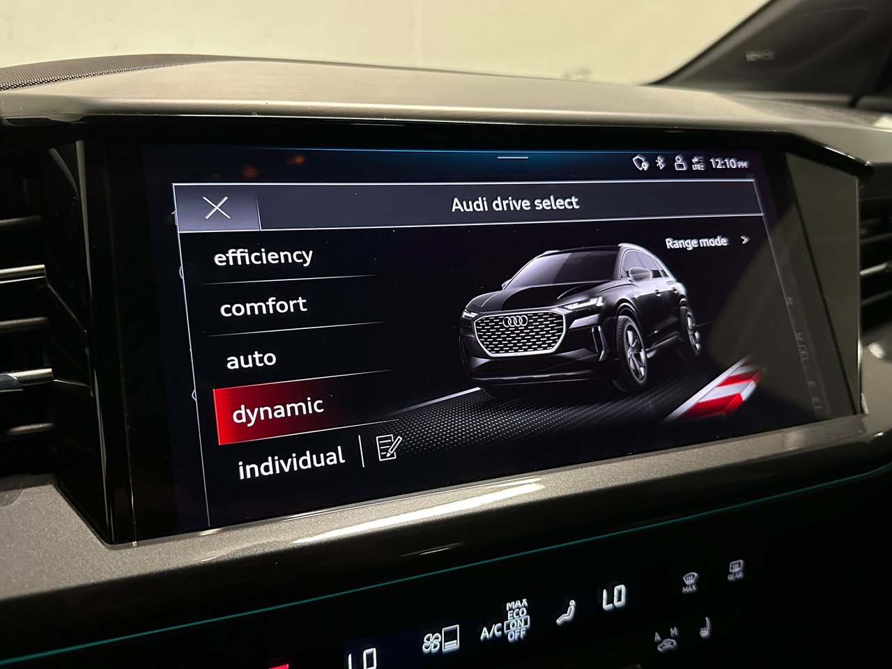 2023 Audi Q4 e-tron 50, Vancouver, Cash