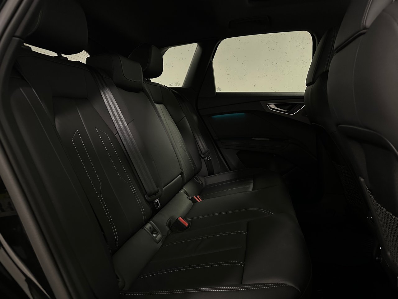 2023 Audi Q4 e-tron 50, Vancouver, Cash
