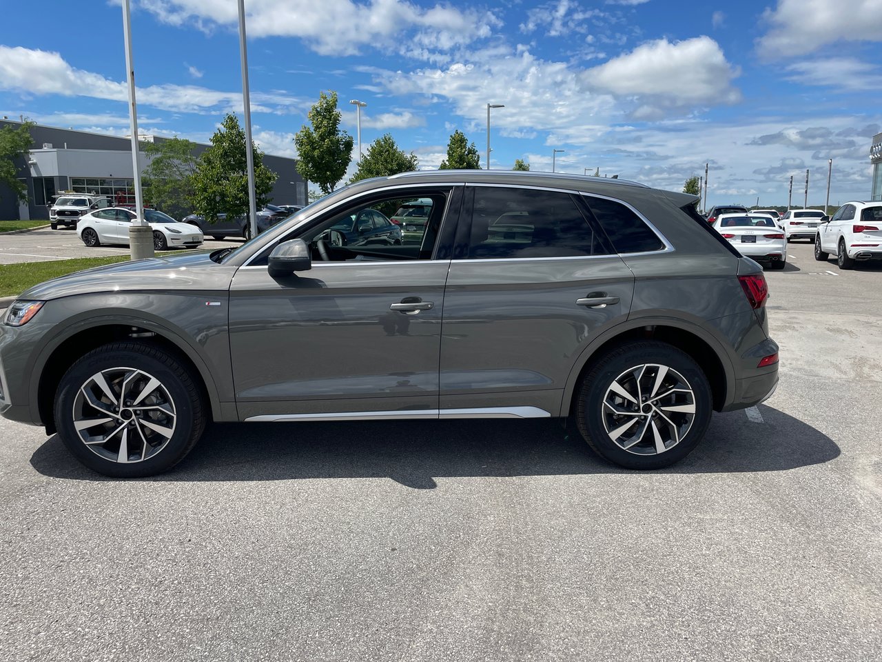 New 2023 Chronos grey metallic Audi Progressiv 45 TFSI quattro image 15