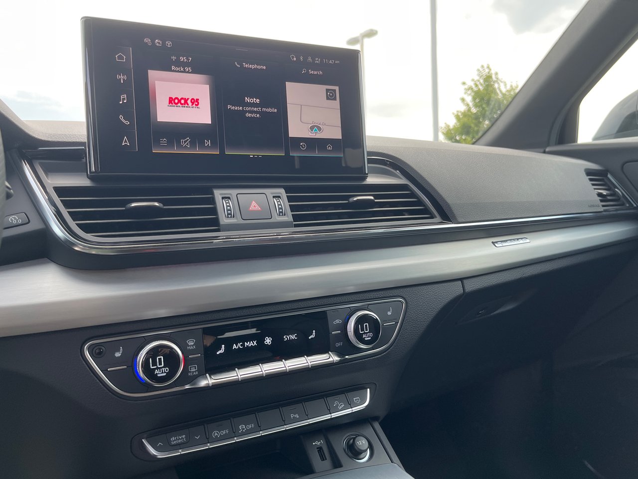 New 2023 Ibis white Audi Progressiv 45 TFSI quattro image 28