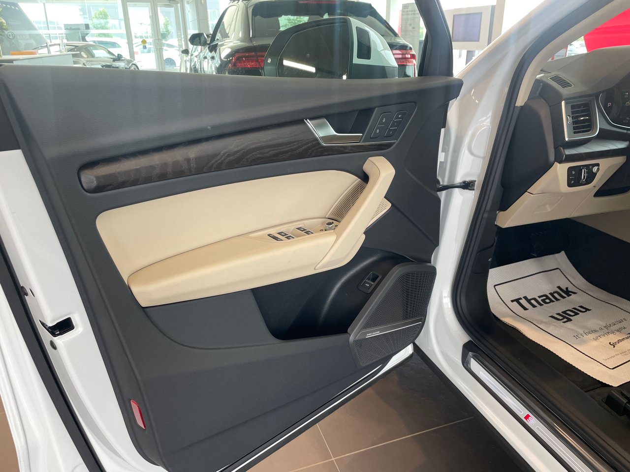 New 2023 Glacier white metallic Audi Technik 45 TFSI quattro image 15
