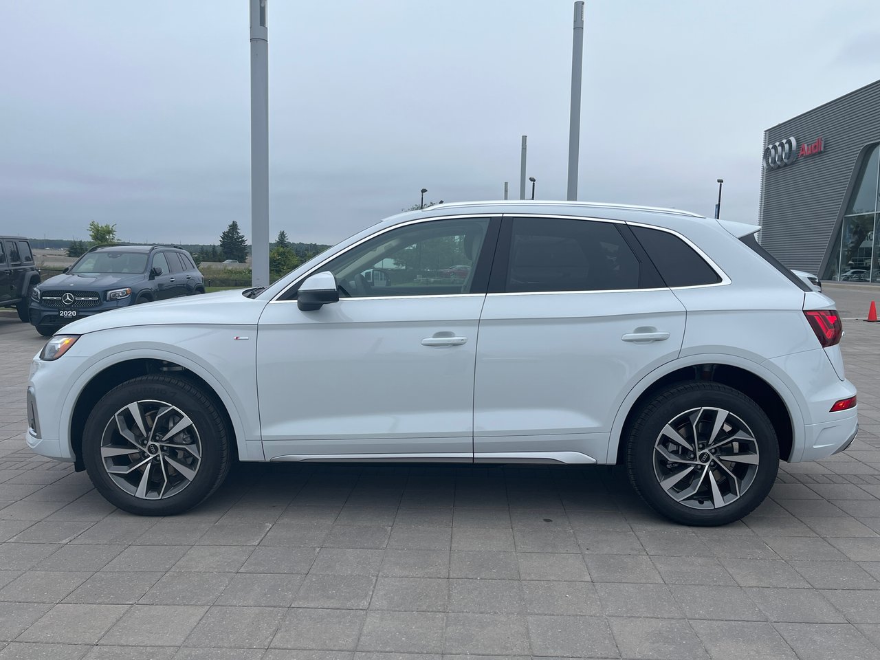 New 2023 Glacier white metallic Audi Technik 45 TFSI quattro image 4