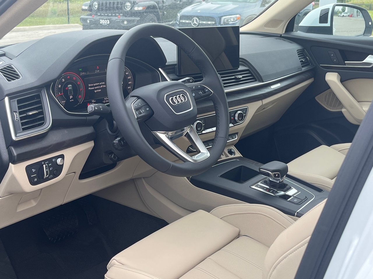 New 2023 Glacier white metallic Audi Technik 45 TFSI quattro image 29