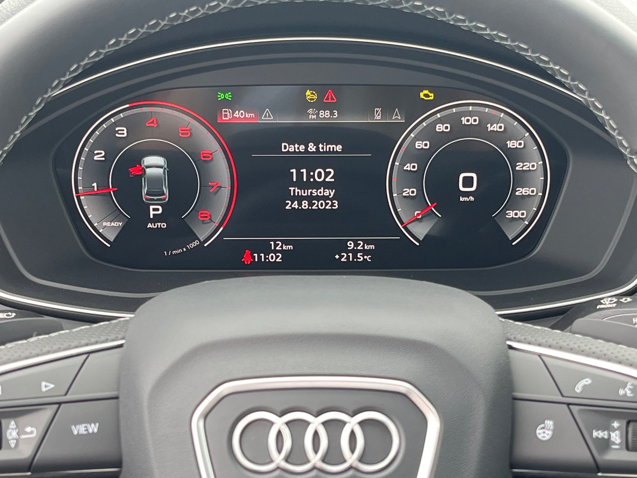 New 2023 Chronos grey metallic Audi Progressiv 45 TFSI quattro image 30