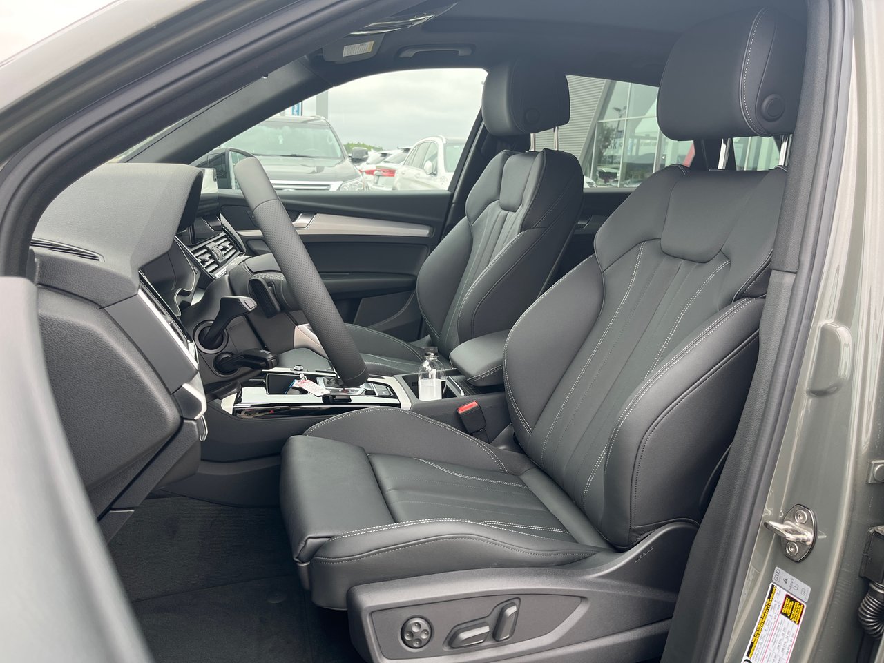 New 2023 Chronos grey metallic Audi Progressiv 45 TFSI quattro image 25