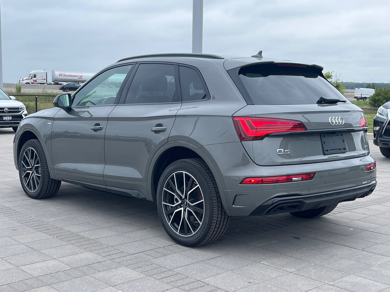 New 2023 Chronos grey metallic Audi Progressiv 45 TFSI quattro image 6