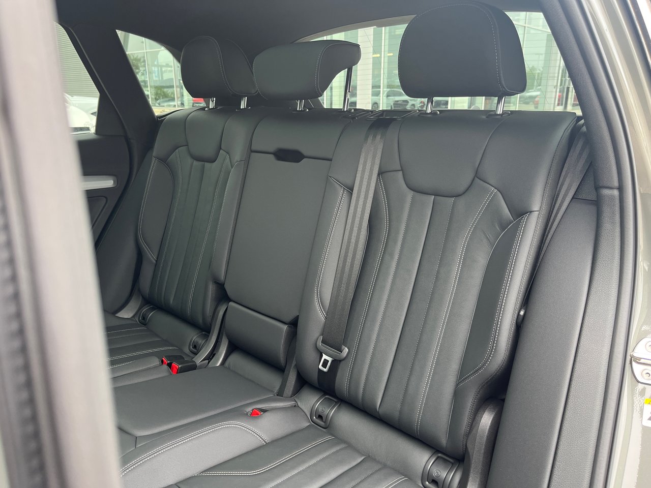 New 2023 Chronos grey metallic Audi Progressiv 45 TFSI quattro image 40