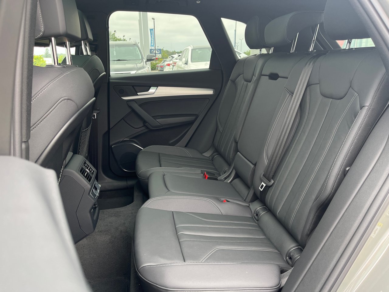 New 2023 Chronos grey metallic Audi Progressiv 45 TFSI quattro image 41