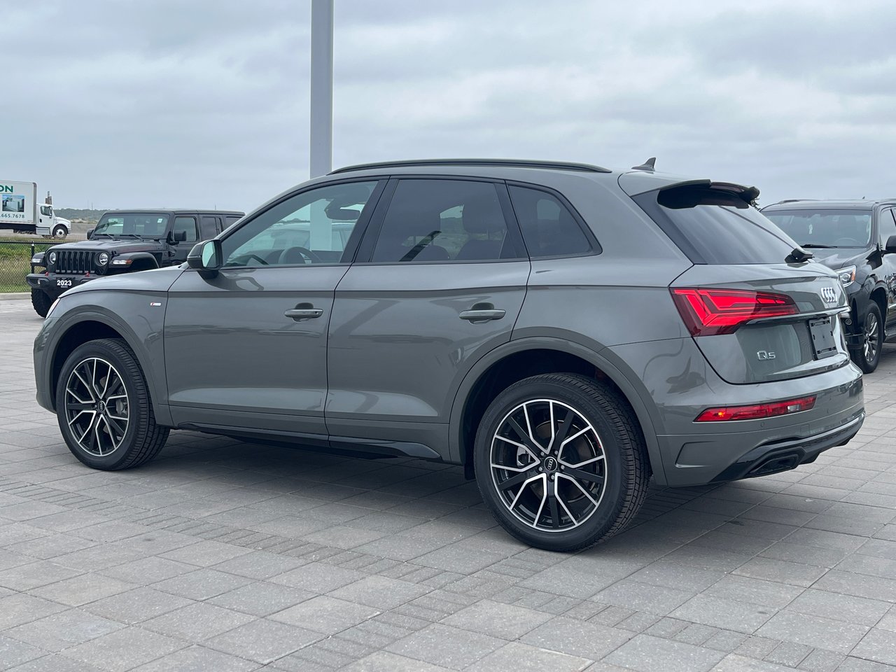 New 2023 Chronos grey metallic Audi Progressiv 45 TFSI quattro image 5