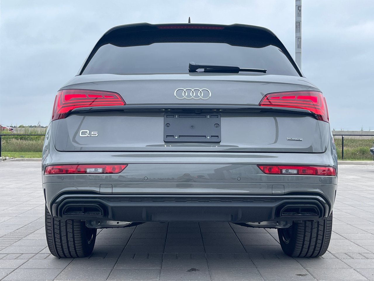 New 2023 Chronos grey metallic Audi Progressiv 45 TFSI quattro image 9