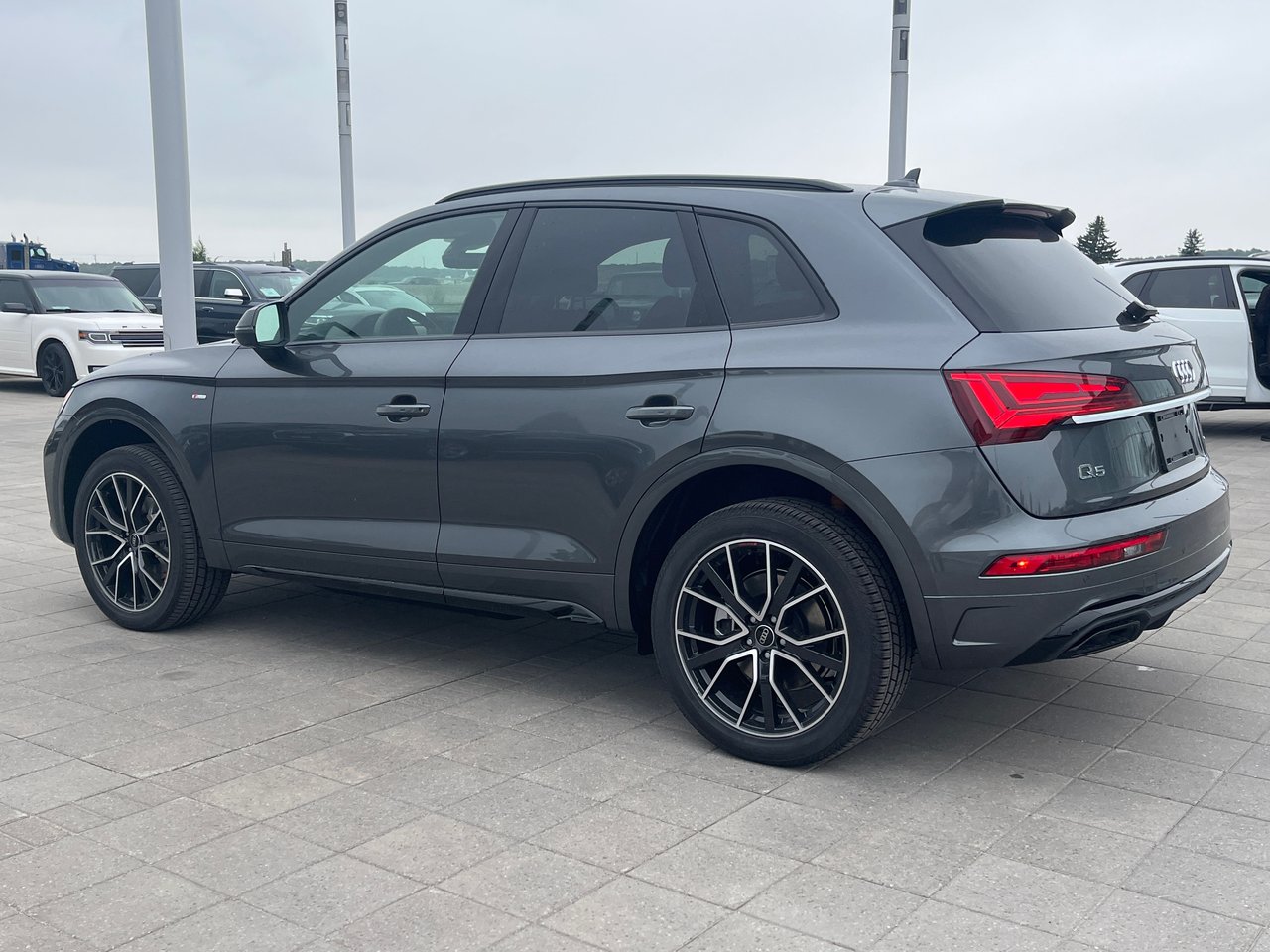 New 2023 Daytona grey pearl Audi Technik 45 TFSI quattro image 3