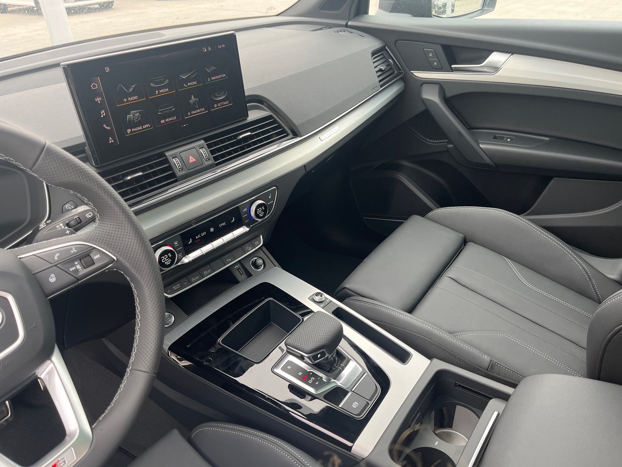 New 2023 Daytona grey pearl Audi Technik 45 TFSI quattro image 34