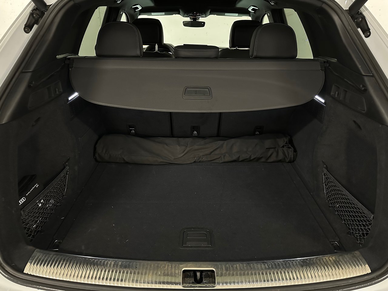 2025 Audi Q5 45 Progressiv, Vancouver, Cash